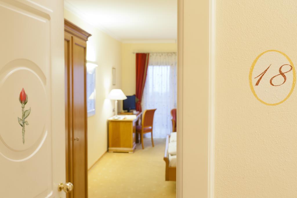 Hotel Aster Merano Exterior photo