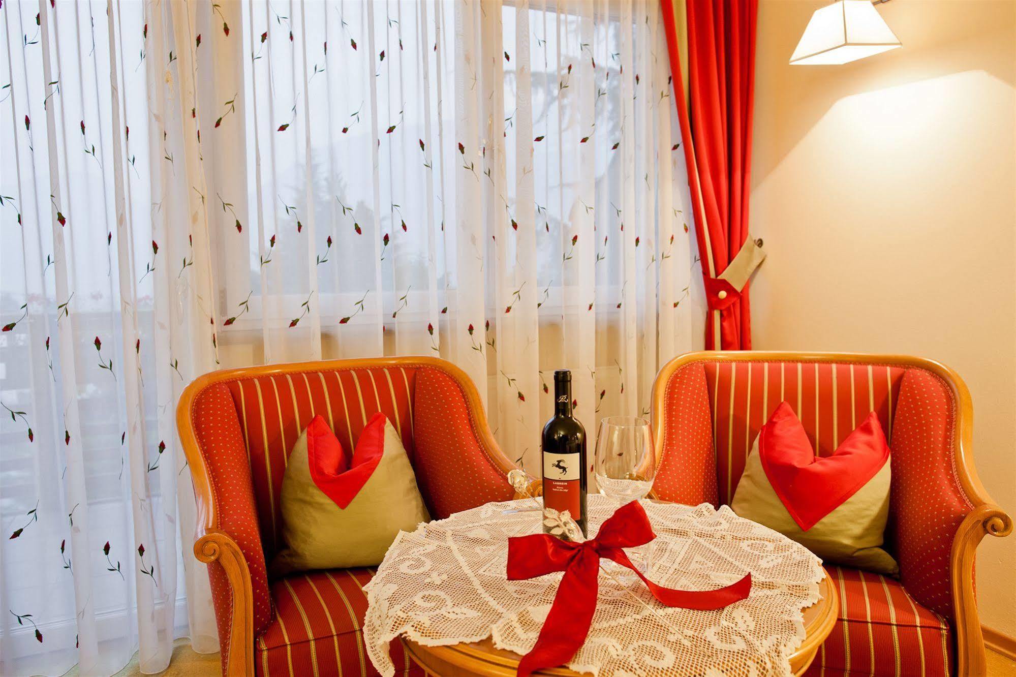 Hotel Aster Merano Exterior photo